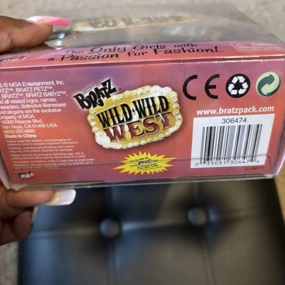 Bratz Wild Wild West Yasmin Doll – NEW in Original Box! Rare 2005 Collectible 💖 - Picture 2 of 7